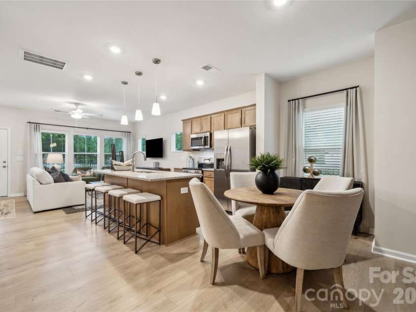 6514 Harlech Street, Charlotte, NC 28269.  MLS# CAR4342453, YatesRealty ID 3357. 