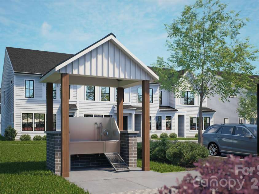 6514 Harlech Street, Charlotte, NC 28269.  MLS# CAR4342453, YatesRealty ID 3357. 