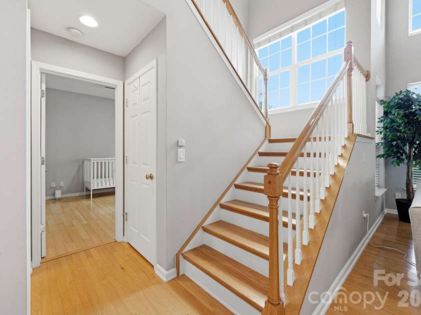 1854 Briarcrest Drive, Charlotte, NC 28269.  MLS# CAR4392399, YatesRealty ID 33574. 
