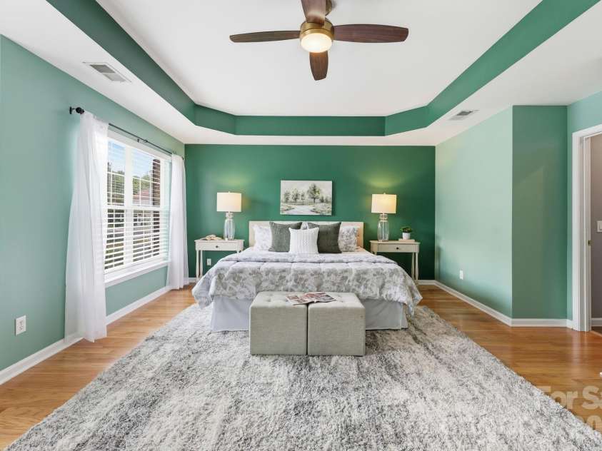 1854 Briarcrest Drive, Charlotte, NC 28269.  MLS# CAR4392399, YatesRealty ID 33574. 