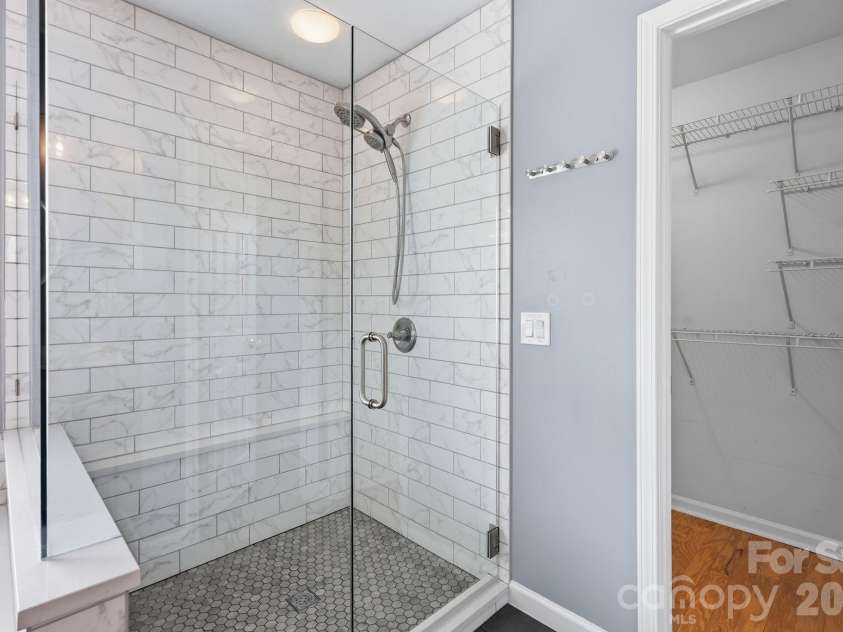 1854 Briarcrest Drive, Charlotte, NC 28269.  MLS# CAR4392399, YatesRealty ID 33574. 