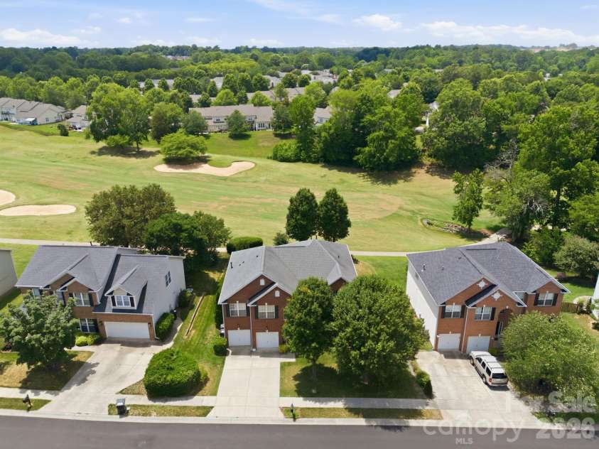 1854 Briarcrest Drive, Charlotte, NC 28269.  MLS# CAR4392399, YatesRealty ID 33574. 