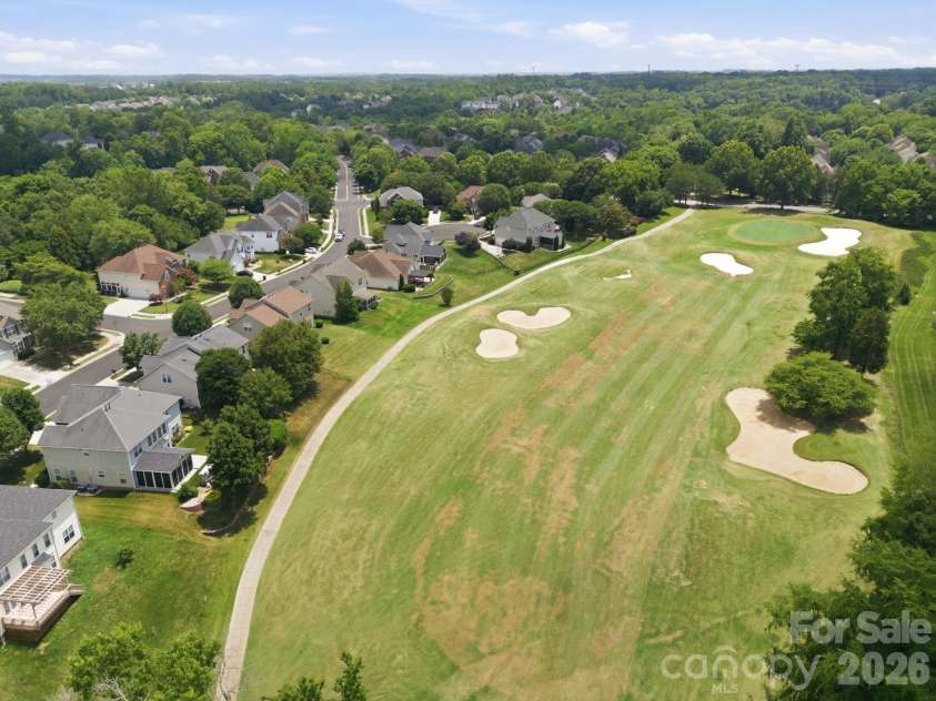 1854 Briarcrest Drive, Charlotte, NC 28269.  MLS# CAR4392399, YatesRealty ID 33574. 