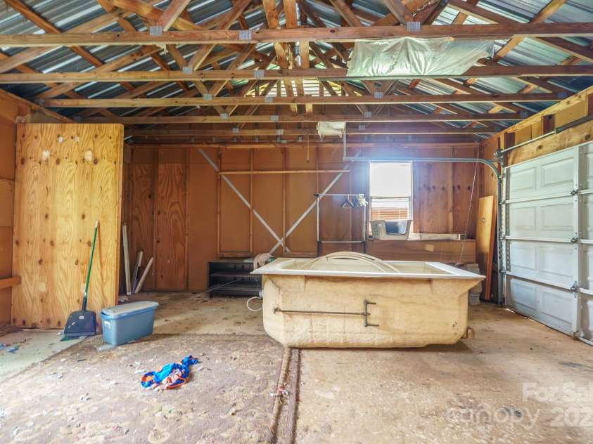 3450 Polkville Road, Shelby, NC 28150.  MLS# CAR4294602, YatesRealty ID 33575. 