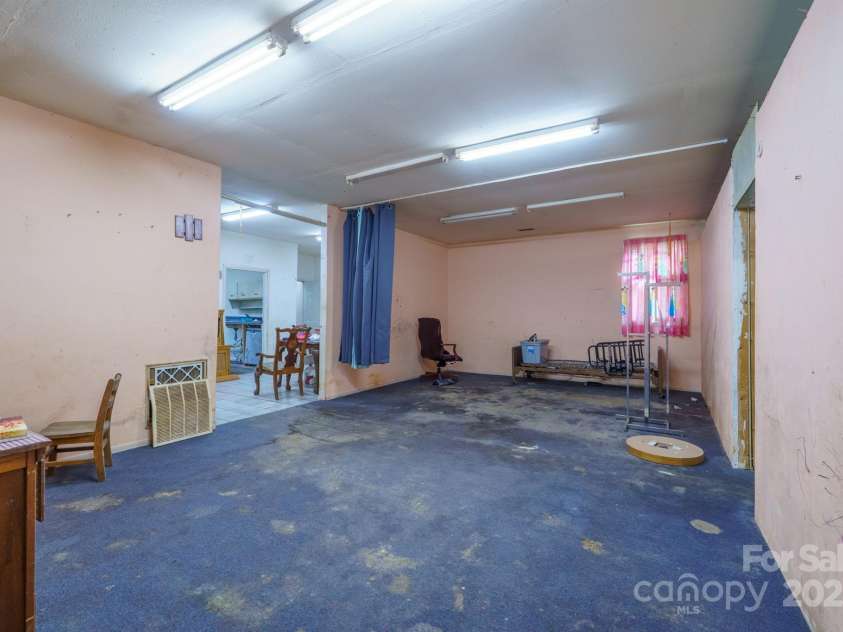 3450 Polkville Road, Shelby, NC 28150.  MLS# CAR4294602, YatesRealty ID 33575. 