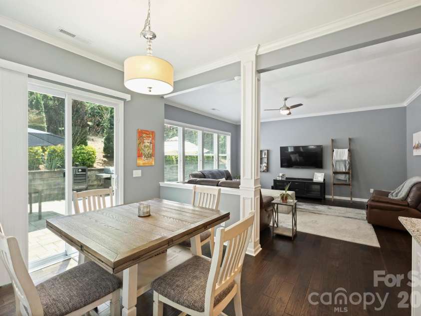1113 Bassett Way, Fort Mill, SC 29707.  MLS# CAR4393231, YatesRealty ID 33576. 