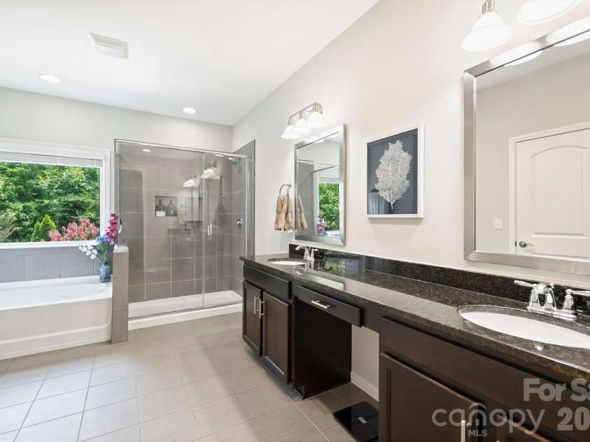 1113 Bassett Way, Fort Mill, SC 29707.  MLS# CAR4393231, YatesRealty ID 33576. 