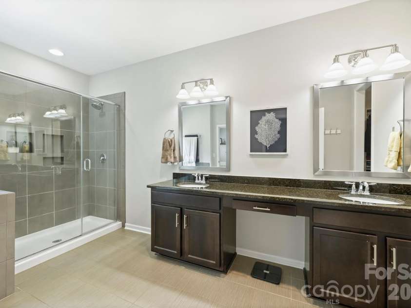 1113 Bassett Way, Fort Mill, SC 29707.  MLS# CAR4393231, YatesRealty ID 33576. 