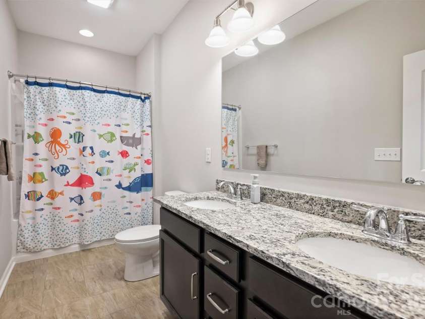 1113 Bassett Way, Fort Mill, SC 29707.  MLS# CAR4393231, YatesRealty ID 33576. 