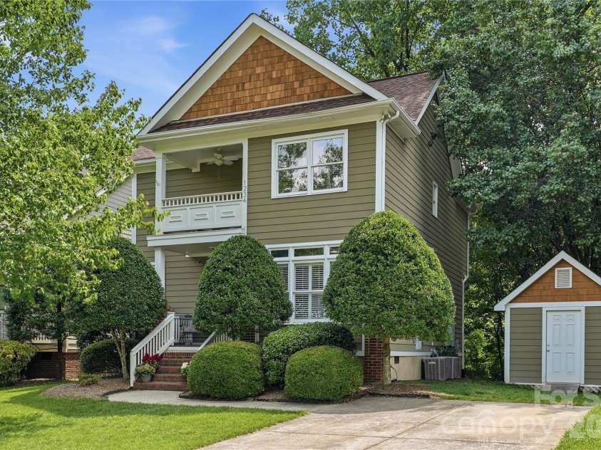 1234 Ivey Drive, Charlotte, NC 28205.  MLS# CAR4393425, YatesRealty ID 33577. 