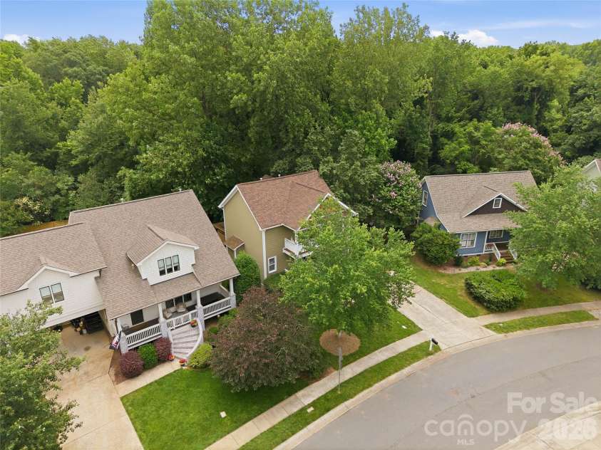 1234 Ivey Drive, Charlotte, NC 28205.  MLS# CAR4393425, YatesRealty ID 33577. 