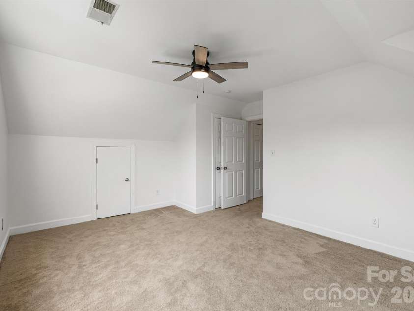 6912 Foxglove Drive, Charlotte, NC 28226.  MLS# CAR4394757, YatesRealty ID 33579. 5th Bedroom with additional storage!