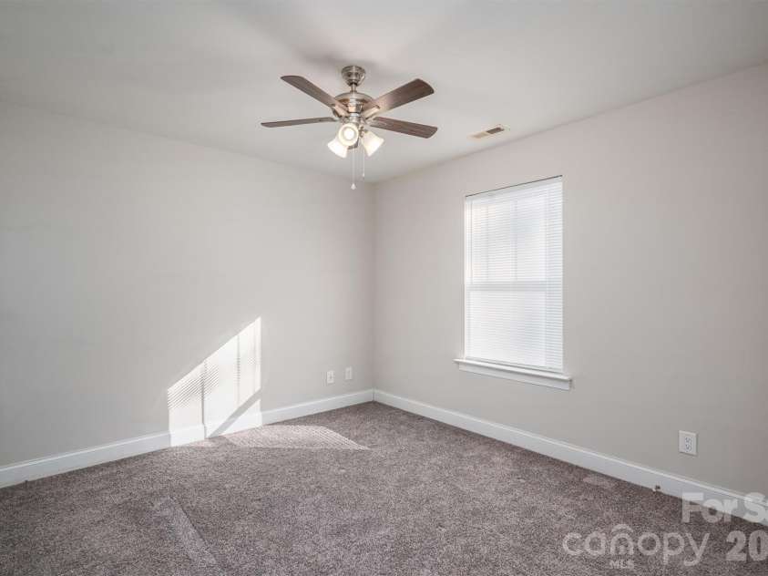 505 Cloninger Street, Dallas, NC 28034.  MLS# CAR4342350, YatesRealty ID 3358. 2nd Bedroom.