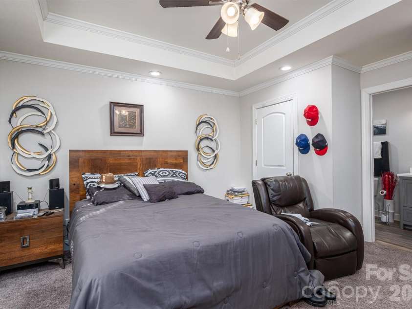 505 Cloninger Street, Dallas, NC 28034.  MLS# CAR4342350, YatesRealty ID 3358. Primary Bedroom