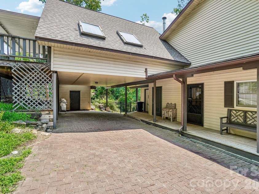 950 Main Street, Chimney Rock, NC 28720.  MLS# CAR4399509, YatesRealty ID 3358. 
