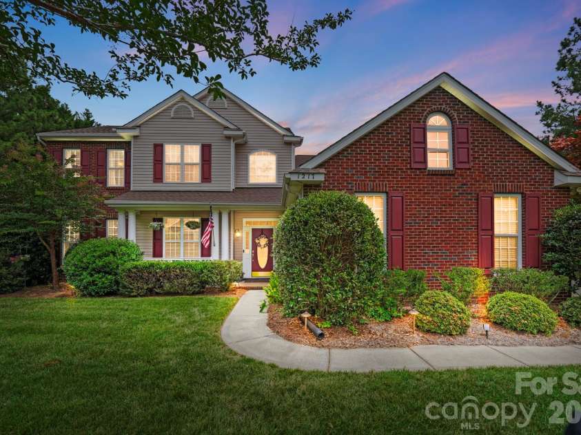 1217 Brionne Court, Waxhaw, NC 28173.  MLS# CAR4396373, YatesRealty ID 33580. 