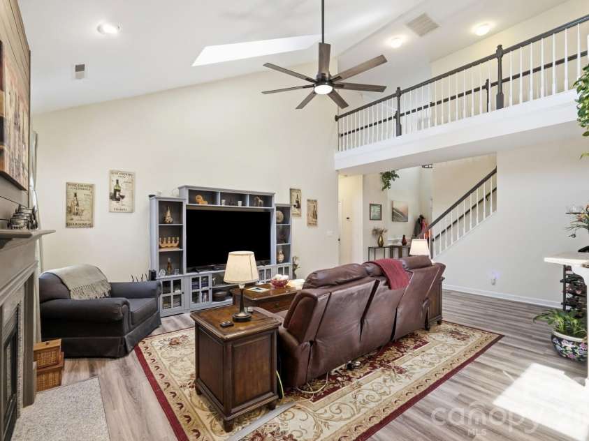1217 Brionne Court, Waxhaw, NC 28173.  MLS# CAR4396373, YatesRealty ID 33580. 