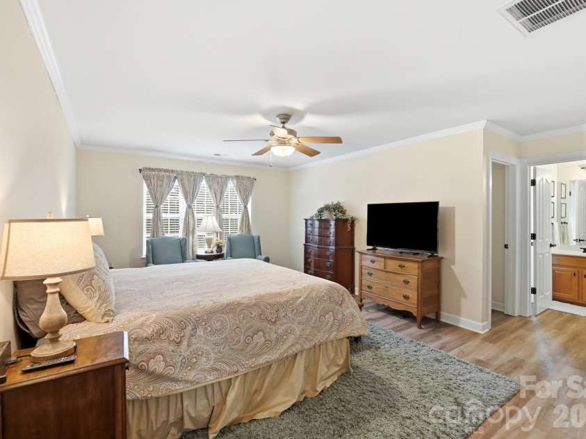 1217 Brionne Court, Waxhaw, NC 28173.  MLS# CAR4396373, YatesRealty ID 33580. 