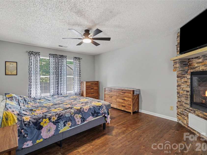 1729 Red Bird Circle, Concord, NC 28025.  MLS# CAR4396402, YatesRealty ID 33581. 