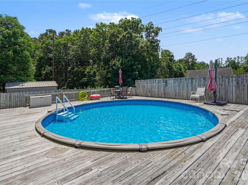 1729 Red Bird Circle, Concord, NC 28025.  MLS# CAR4396402, YatesRealty ID 33581. 