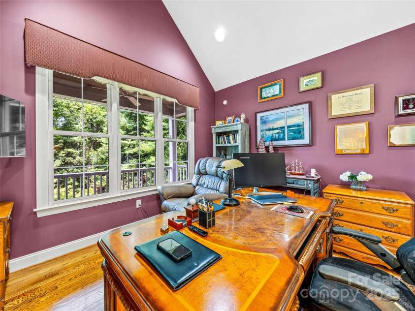 220 Amblewood Trail, Hendersonville, NC 28739.  MLS# CAR4295058, YatesRealty ID 33581. 