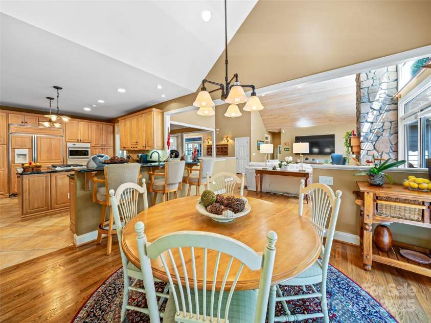 220 Amblewood Trail, Hendersonville, NC 28739.  MLS# CAR4295058, YatesRealty ID 33581. 