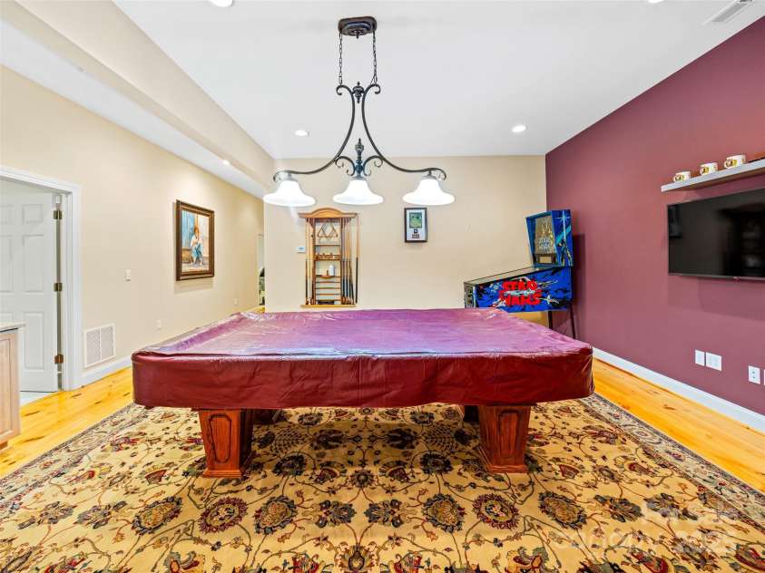 220 Amblewood Trail, Hendersonville, NC 28739.  MLS# CAR4295058, YatesRealty ID 33581. 