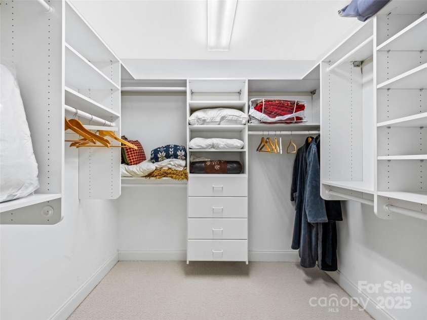 220 Amblewood Trail, Hendersonville, NC 28739.  MLS# CAR4295058, YatesRealty ID 33581. 