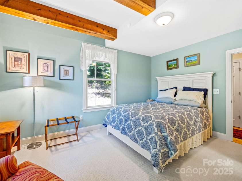 220 Amblewood Trail, Hendersonville, NC 28739.  MLS# CAR4295058, YatesRealty ID 33581. 