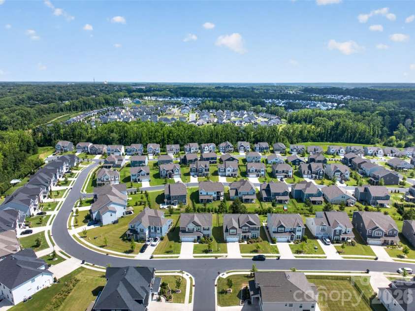 2249 Idol Rock Drive, Fort Mill, SC 29707.  MLS# CAR4396380, YatesRealty ID 33582. 