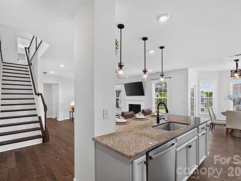 2249 Idol Rock Drive, Fort Mill, SC 29707.  MLS# CAR4396380, YatesRealty ID 33582. 