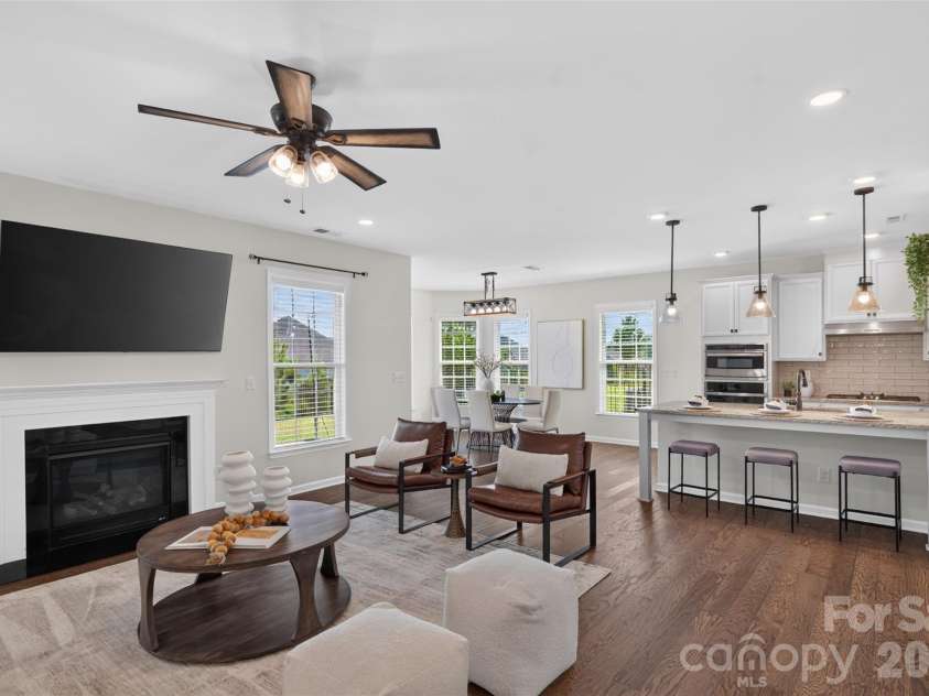 2249 Idol Rock Drive, Fort Mill, SC 29707.  MLS# CAR4396380, YatesRealty ID 33582. Open floor plan with natural light