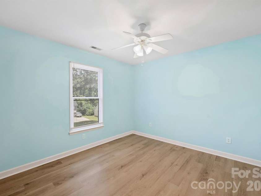 1673 Ashridge Road, Rock Hill, SC 29730.  MLS# CAR4395375, YatesRealty ID 33583. 