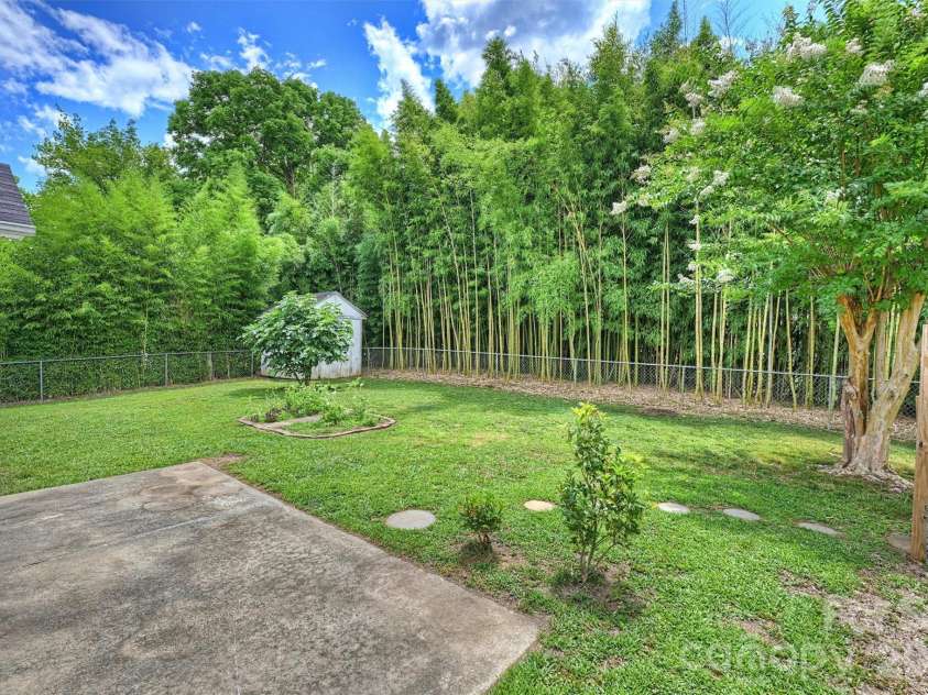 1673 Ashridge Road, Rock Hill, SC 29730.  MLS# CAR4395375, YatesRealty ID 33583. 