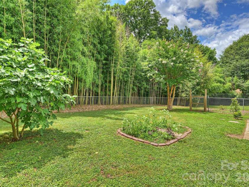 1673 Ashridge Road, Rock Hill, SC 29730.  MLS# CAR4395375, YatesRealty ID 33583. 