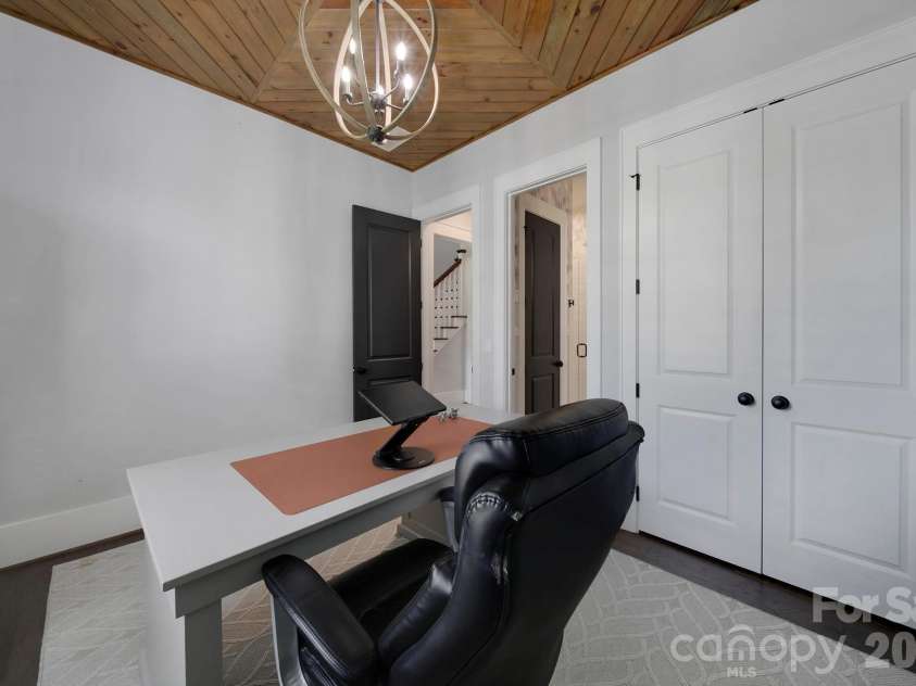 419 Rocking Chair Lane, Fort Mill, SC 29708.  MLS# CAR4396244, YatesRealty ID 33585. 