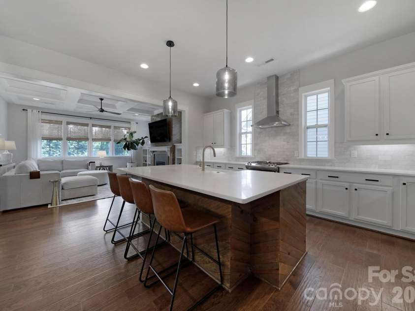 419 Rocking Chair Lane, Fort Mill, SC 29708.  MLS# CAR4396244, YatesRealty ID 33585. 