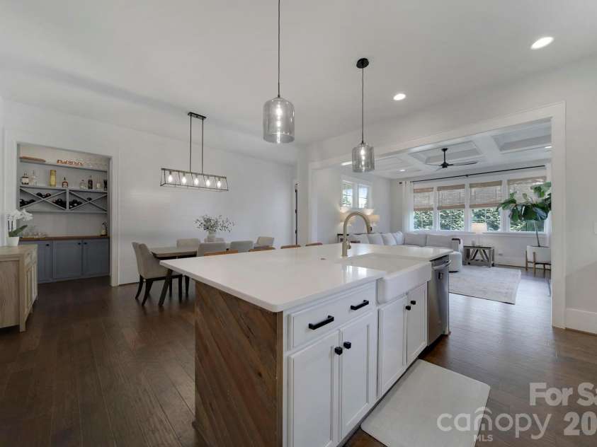 419 Rocking Chair Lane, Fort Mill, SC 29708.  MLS# CAR4396244, YatesRealty ID 33585. 