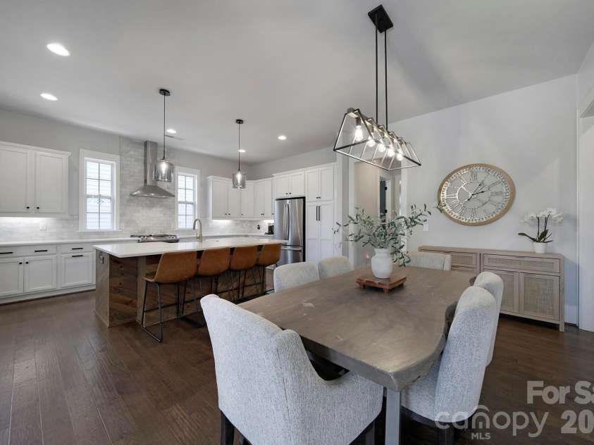 419 Rocking Chair Lane, Fort Mill, SC 29708.  MLS# CAR4396244, YatesRealty ID 33585. 