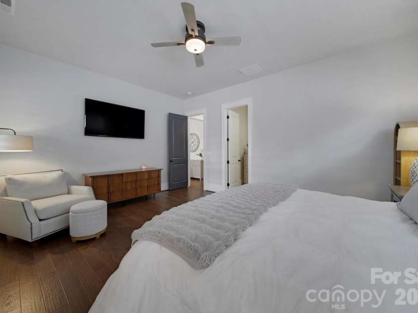 419 Rocking Chair Lane, Fort Mill, SC 29708.  MLS# CAR4396244, YatesRealty ID 33585. 