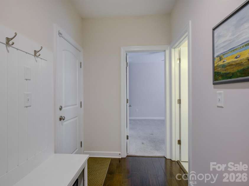 16433 Bryant Meadows Drive, Charlotte, NC 28278.  MLS# CAR4395955, YatesRealty ID 33587. 