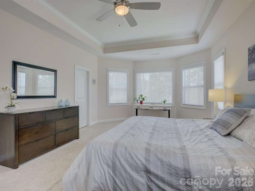 16433 Bryant Meadows Drive, Charlotte, NC 28278.  MLS# CAR4395955, YatesRealty ID 33587. 