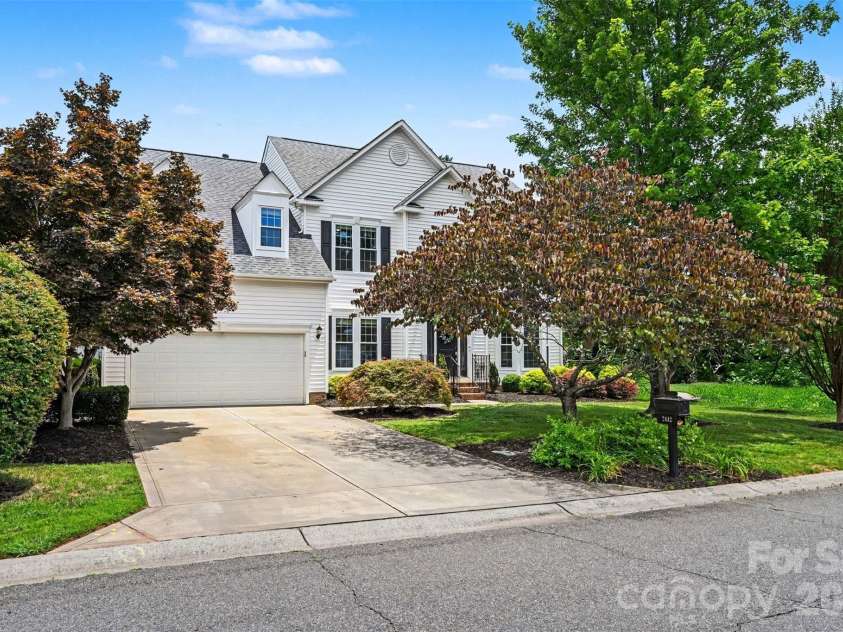 2442 Smith Cove Road, Denver, NC 28037.  MLS# CAR4396728, YatesRealty ID 33588. 