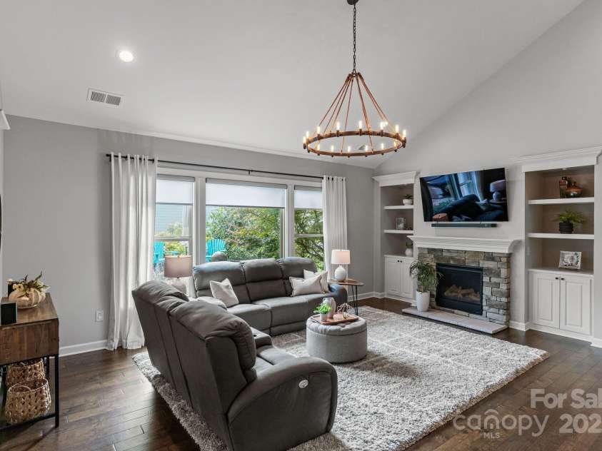 320 Broadleaf Drive, Denver, NC 28037.  MLS# CAR4293633, YatesRealty ID 33589. 