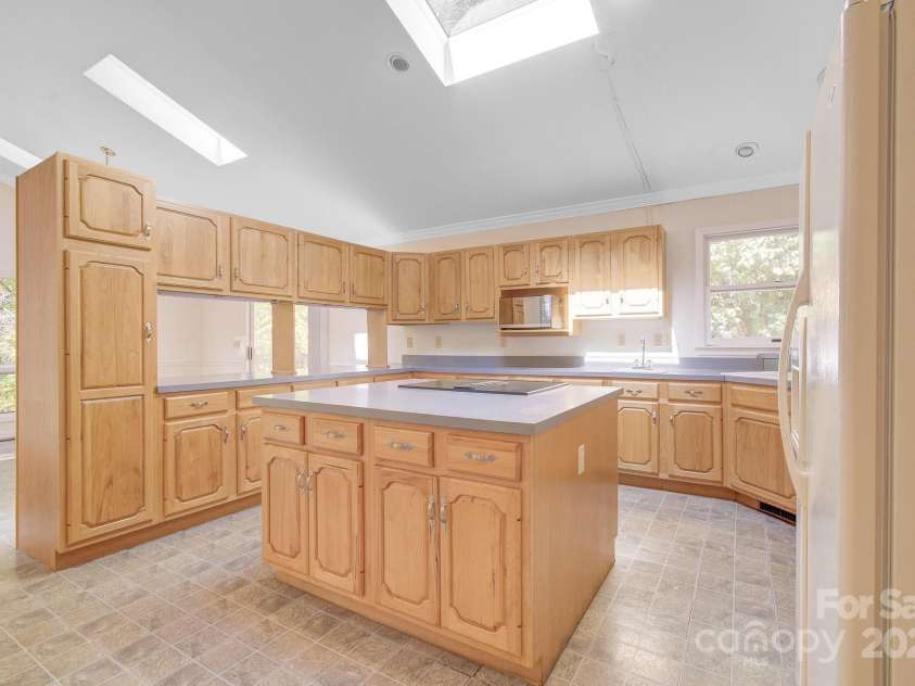200 Riley Lane, Pisgah Forest, NC 28768.  MLS# CAR4313020, YatesRealty ID 3359. 