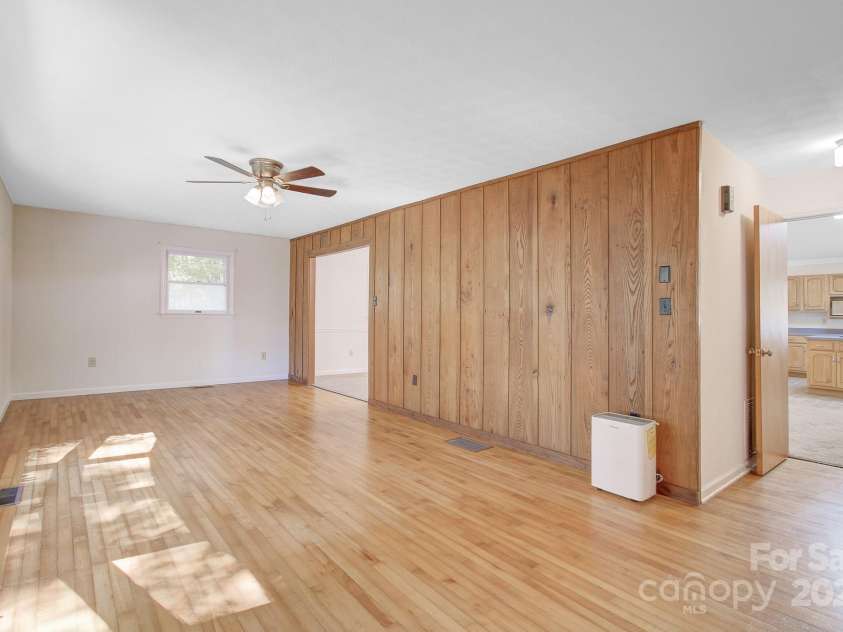 200 Riley Lane, Pisgah Forest, NC 28768.  MLS# CAR4313020, YatesRealty ID 3359. 