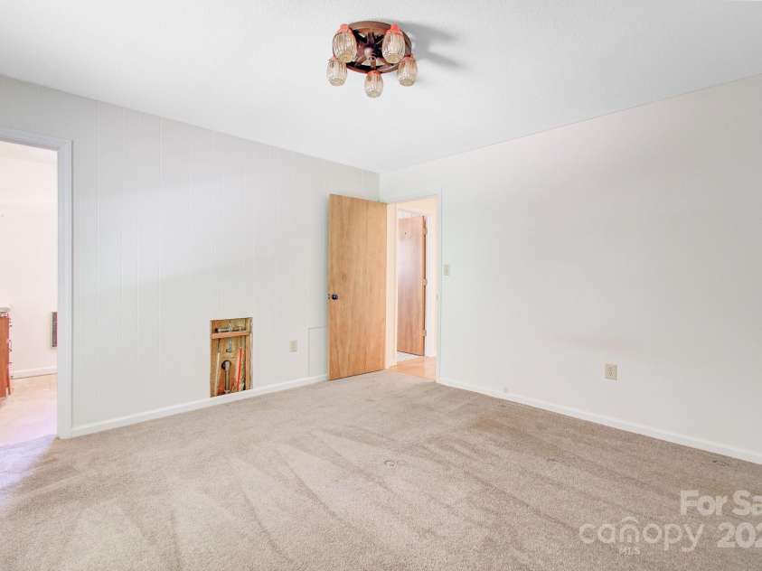 200 Riley Lane, Pisgah Forest, NC 28768.  MLS# CAR4313020, YatesRealty ID 3359. 