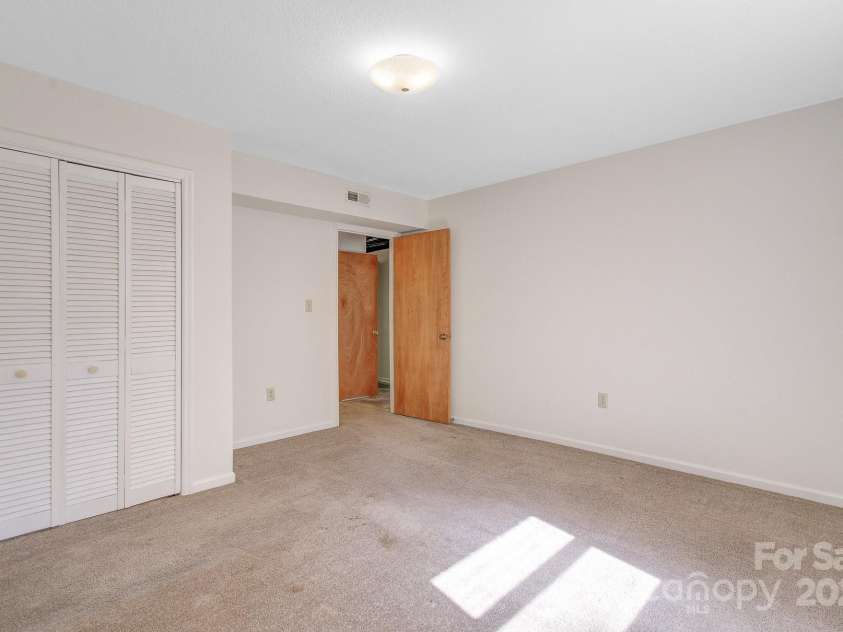 200 Riley Lane, Pisgah Forest, NC 28768.  MLS# CAR4313020, YatesRealty ID 3359. 