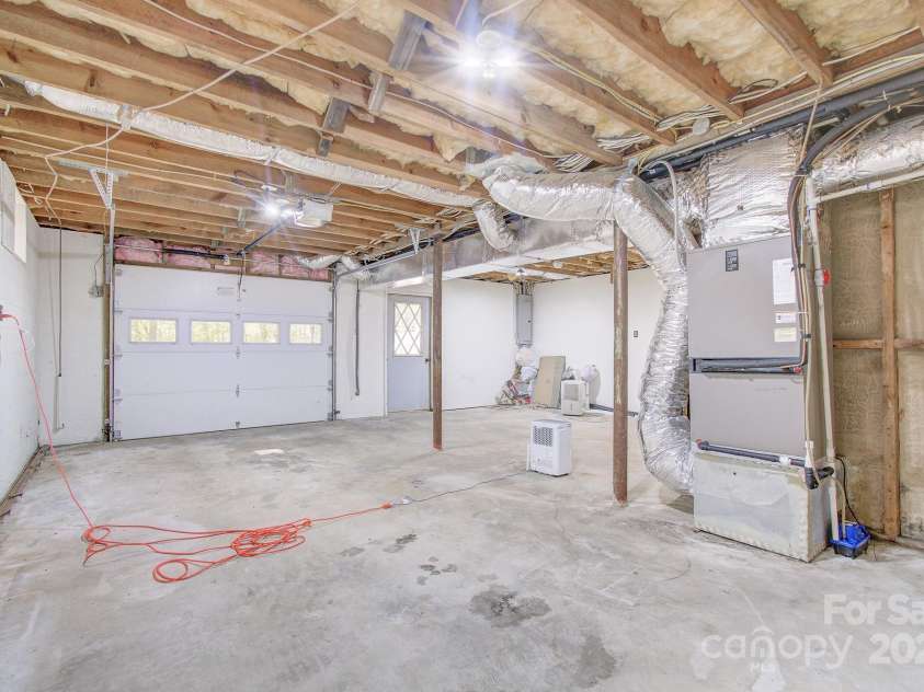 200 Riley Lane, Pisgah Forest, NC 28768.  MLS# CAR4313020, YatesRealty ID 3359. 