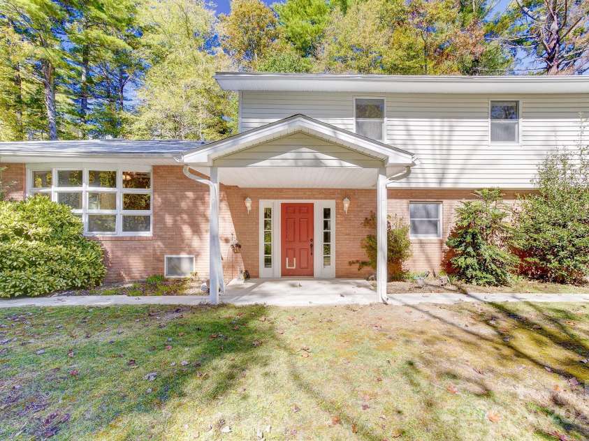 200 Riley Lane, Pisgah Forest, NC 28768.  MLS# CAR4313020, YatesRealty ID 3359. 